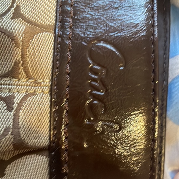 Amazing Vintage Coach Bag w/ brand new matching wristlet - Picture 7 of 16